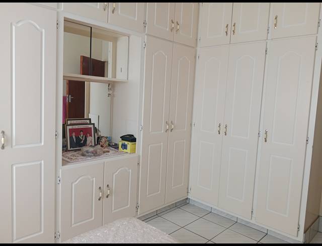 3 BEDROOM FREEHOLD FOR SALE IN BELFORT ESTATE